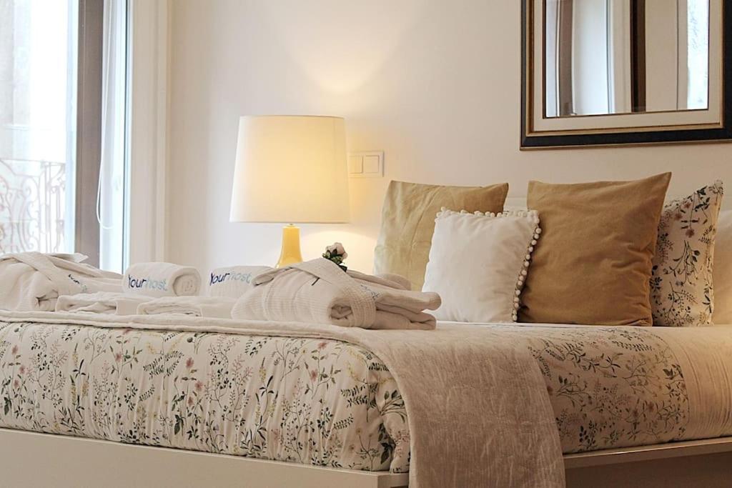 Oliveiras Charming Apartment Downtown Porto Eksteriør billede