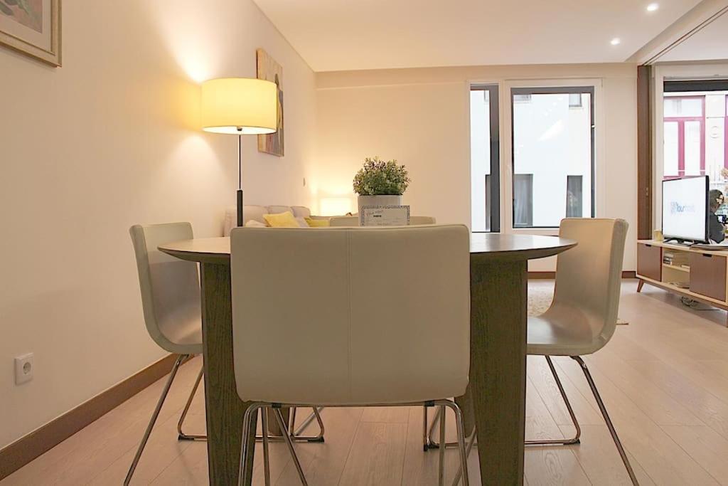 Oliveiras Charming Apartment Downtown Porto Eksteriør billede